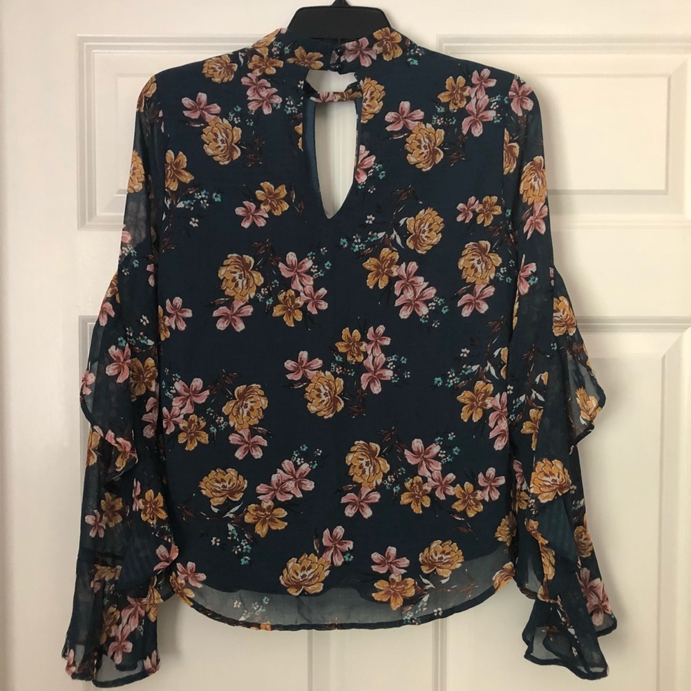 Long sleeve blouse - Picture 2 of 7